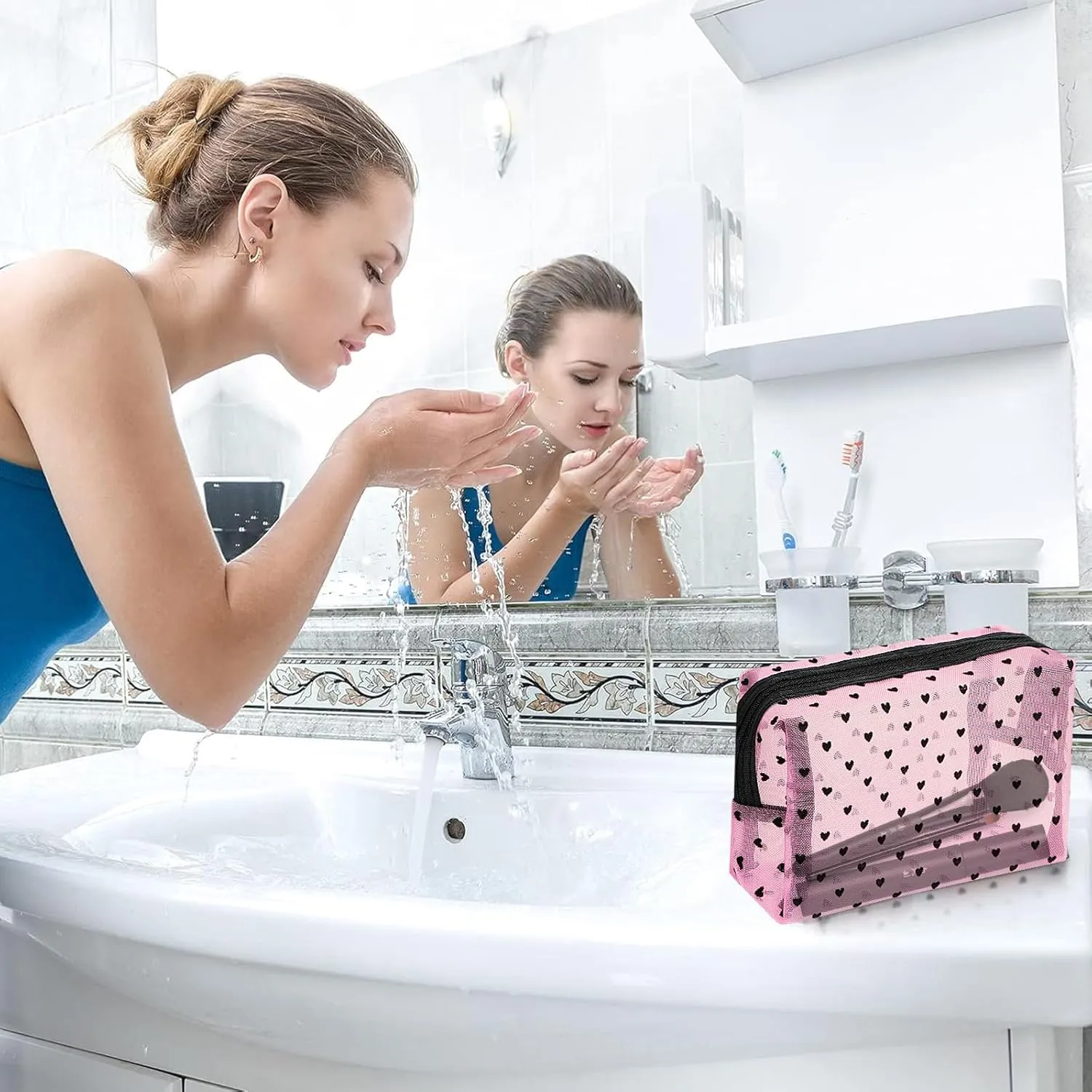4 Pieces Mesh Cosmetic Bags, Portable Travel Mesh Makeup Bag, Heart Print Zipper Pouch Toiletry Bag for Women Girls (Pink)