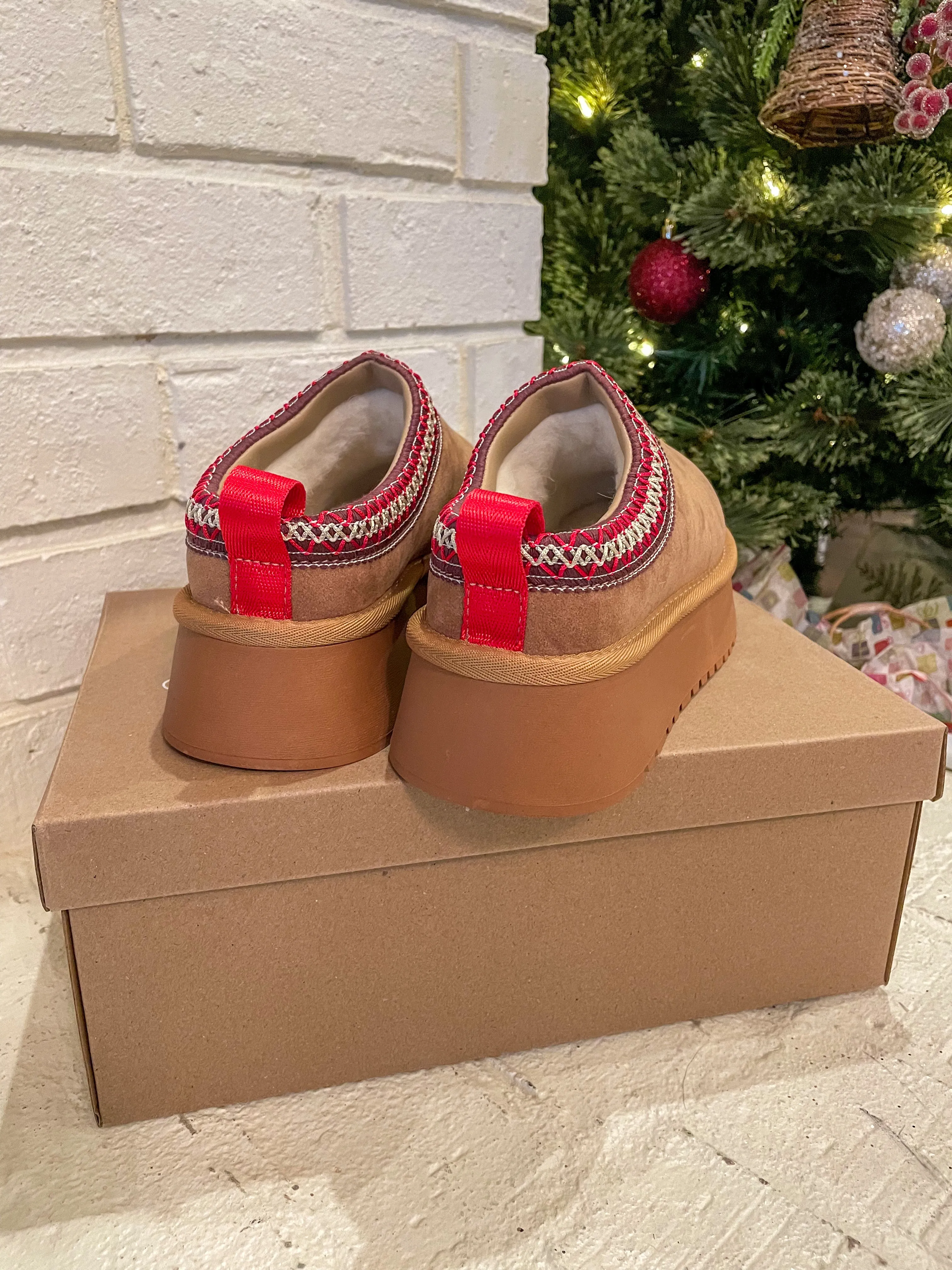 Brown Tessa Platform Slippers