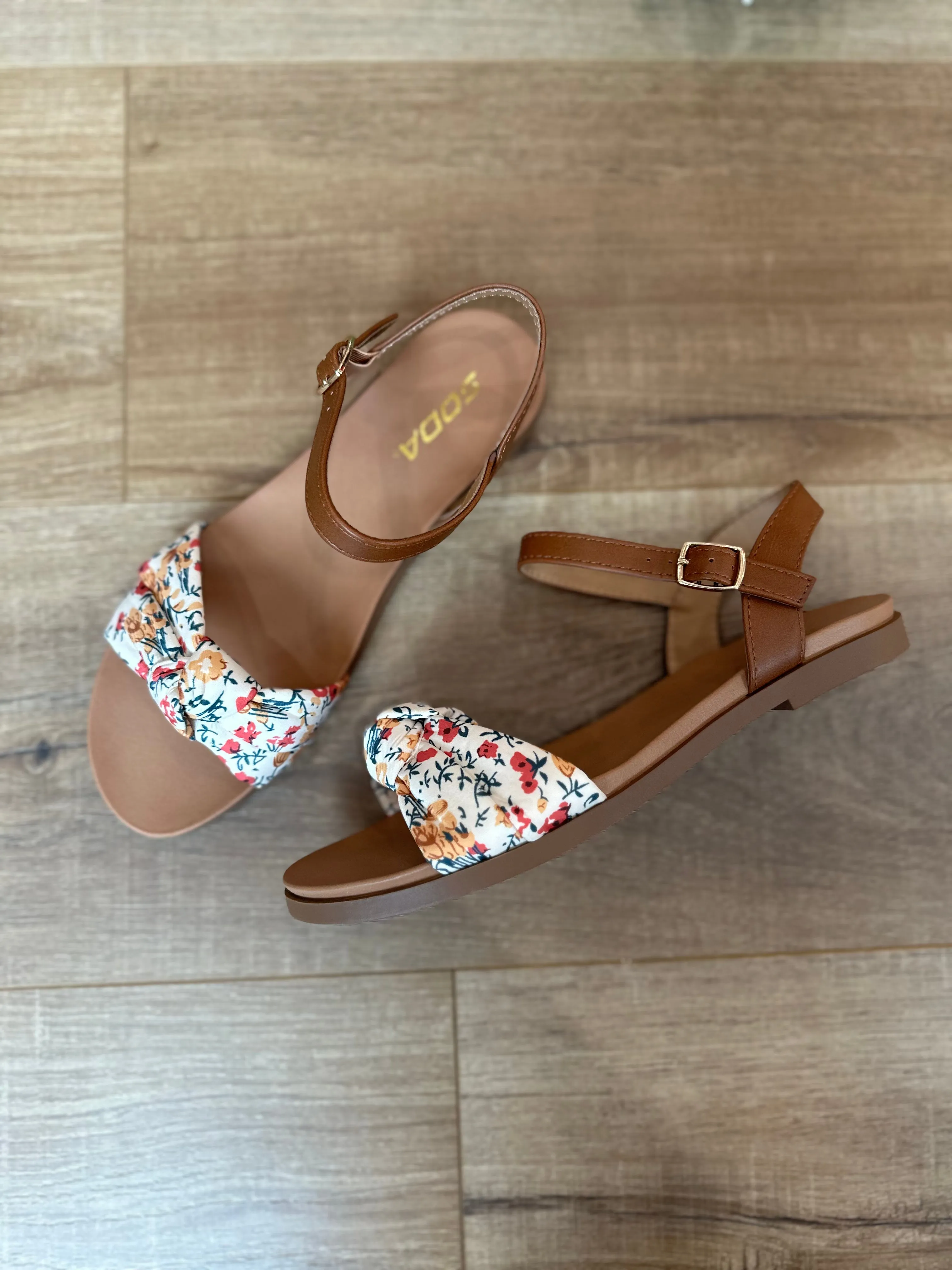 FINAL SALE ~ Becky Floral Knot Sandal (SODA)