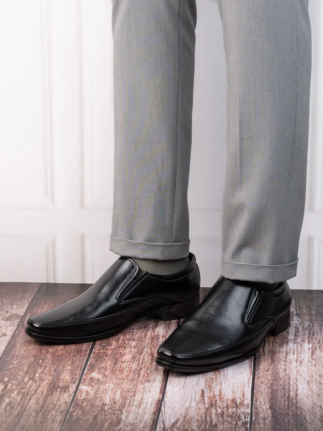 Hydes N Hues Men Black Comfort Formal Slip-Ons