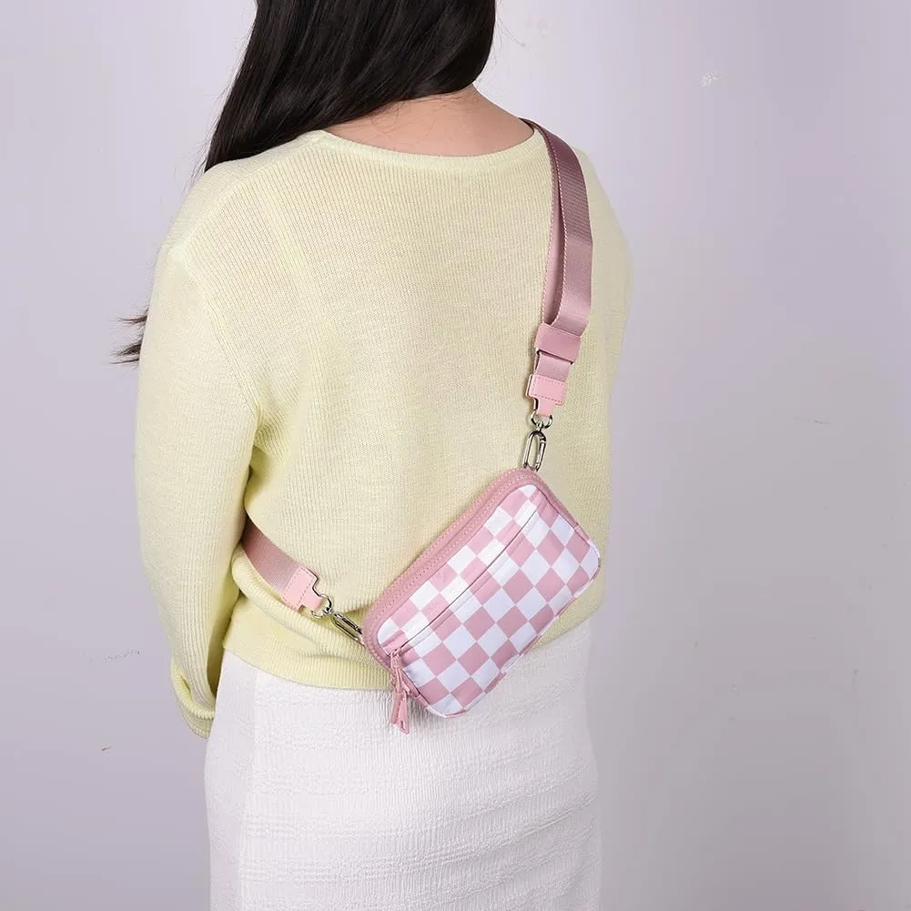 Lushandy Checkered Wristlet Wallets for Women, Wristlet Purses Small Crossbody Bag Checkered Purse Keychain Wallet for Travel