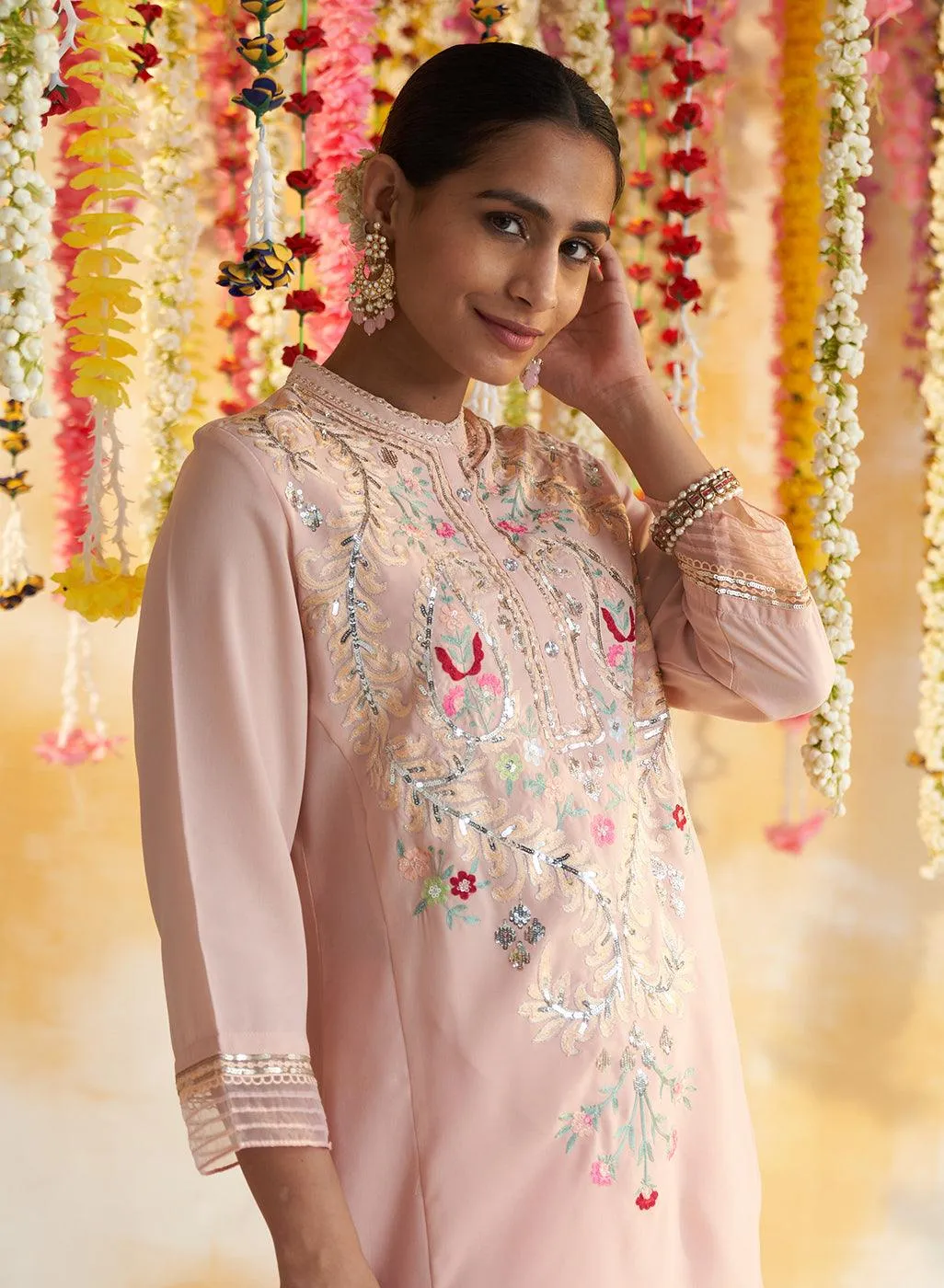 Pearl Peach Kurta With Embroidery