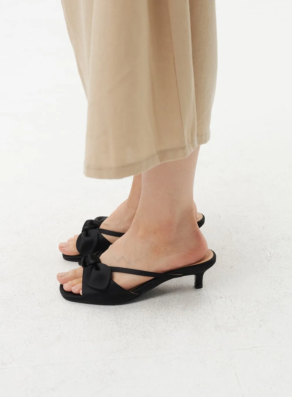 Ribbon Detail Sandals OL321