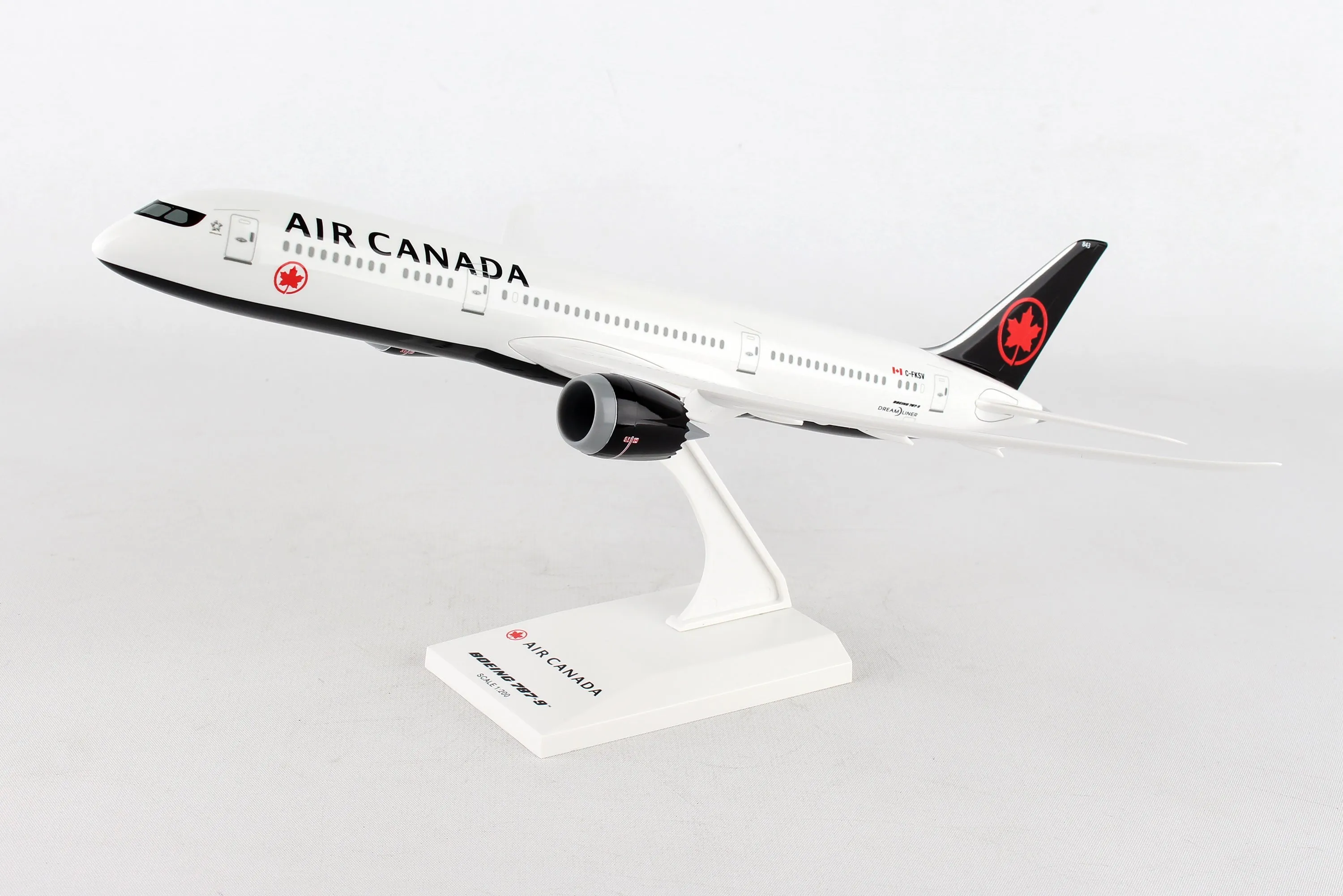 SKYMARKS AIR CANADA 787-9 1/200 2017 LIVERY REG#C-FKSV
