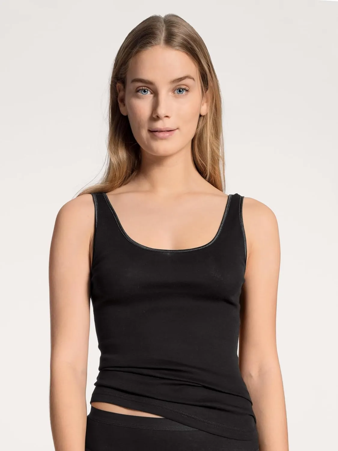 Women's Modern